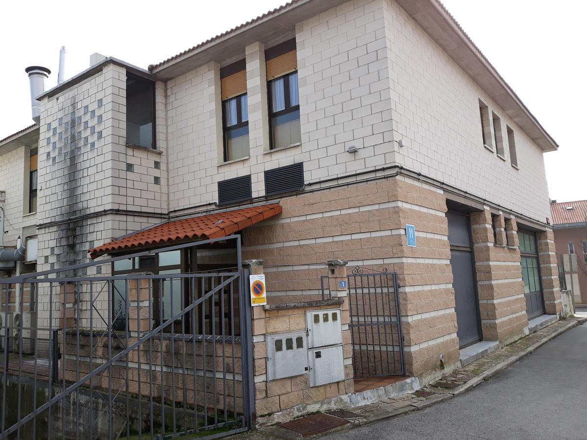 Hostal Ardoi Zizur Mayor Exteriör bild