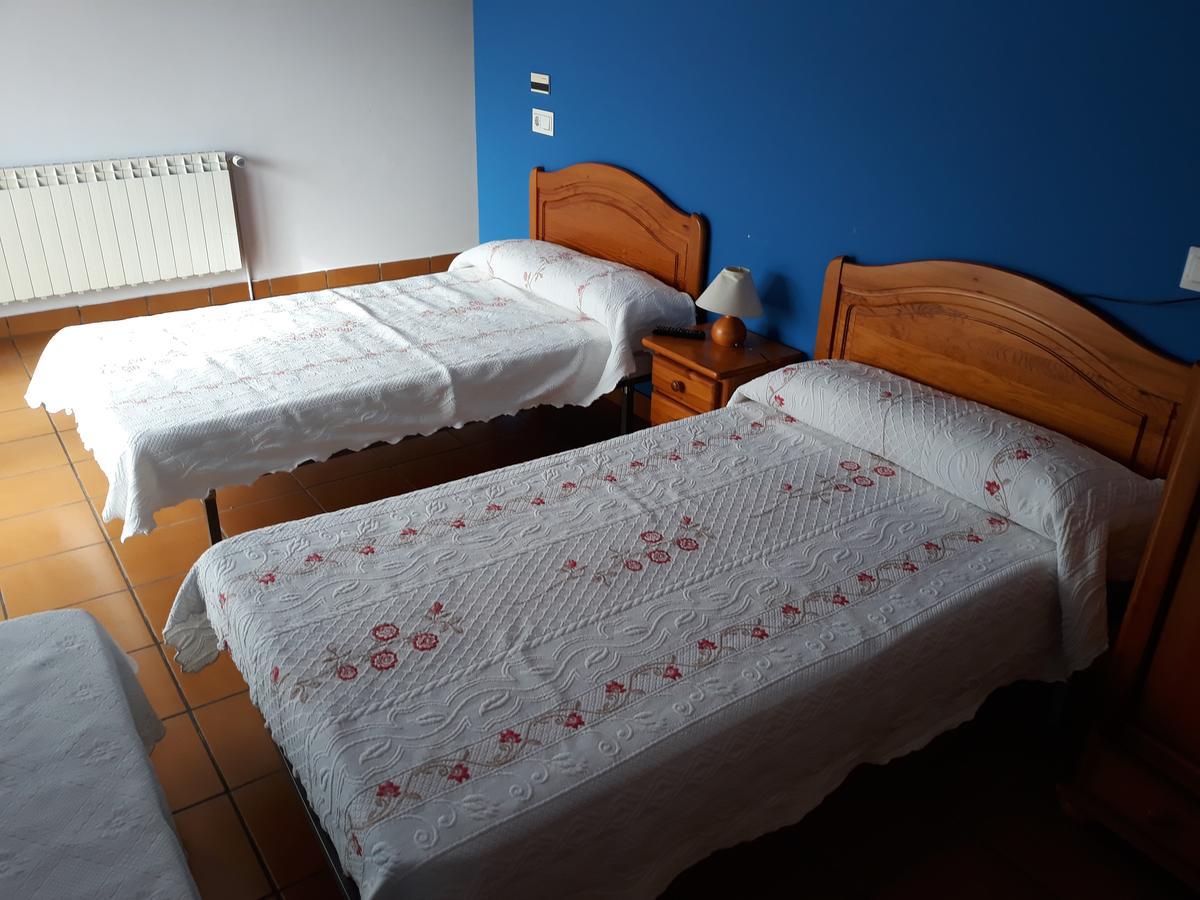 Hostal Ardoi Zizur Mayor Exteriör bild